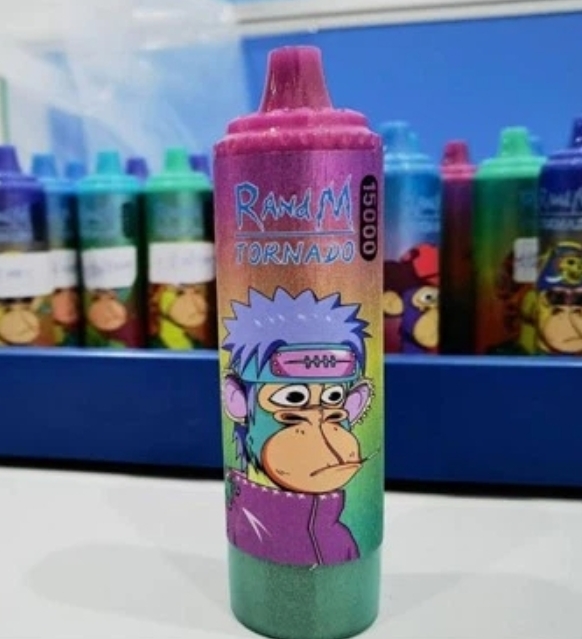 Découvrez la Révolution des E-cigarettes Jetables avec le Randm Tornado 15000